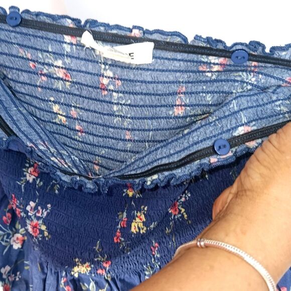 GARAGE Women’s Blue Floral Smocked Crop Tube Top Medium Strapless Peplum - Picture 6 of 8